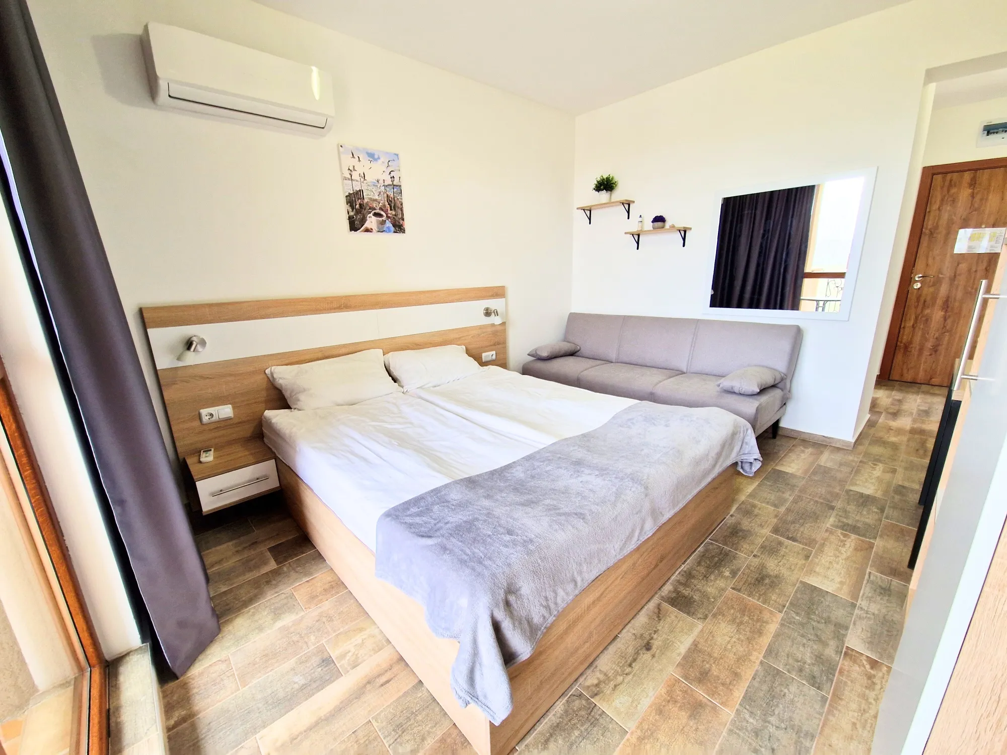 Studio Apartment — 33 m²