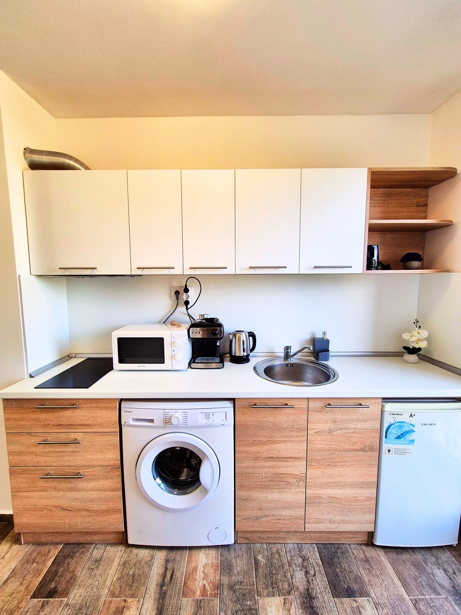 Studio Apartment — 33 m² 3