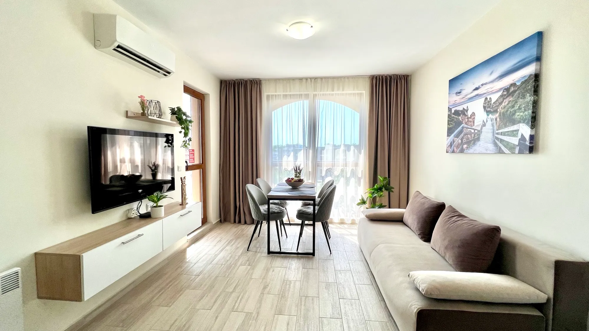 Family Apartment — 2 bedrooms, 75 m² 5