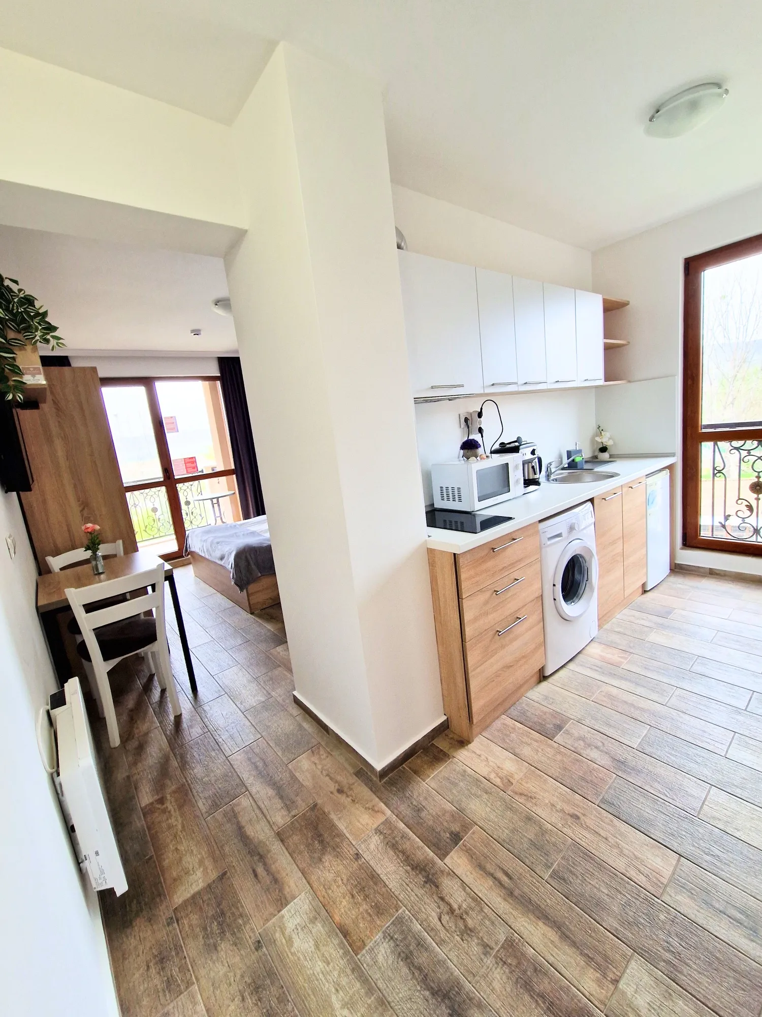 Studio Apartment — 33 m² 7