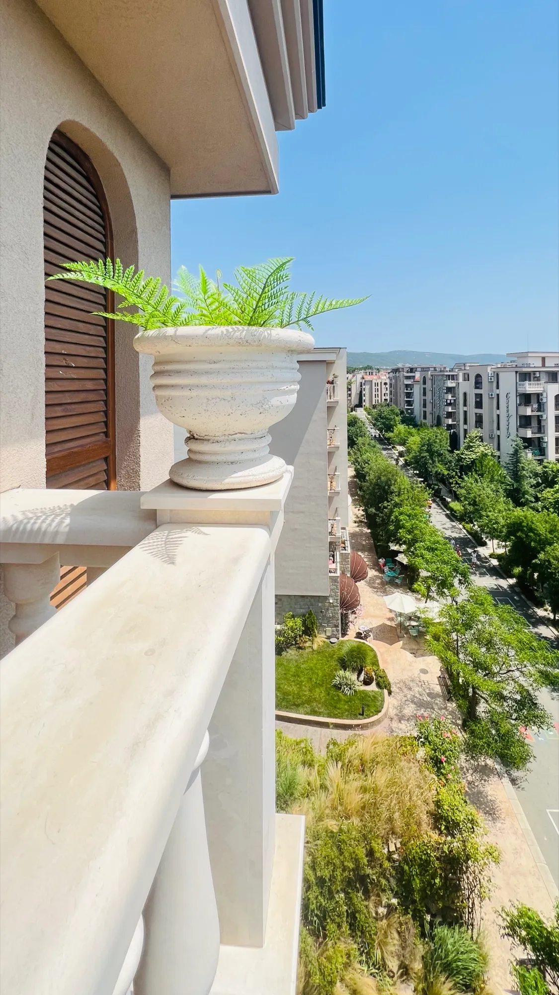 Family Apartment — 2 bedrooms, 75 m² 8